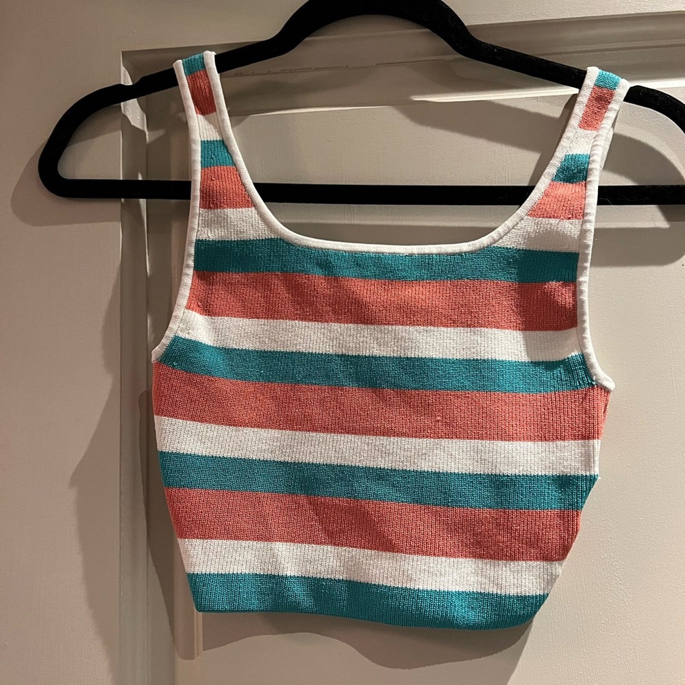 Babaton sculpt crop tank xs